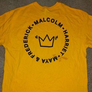 Gold pioneers Tshirt